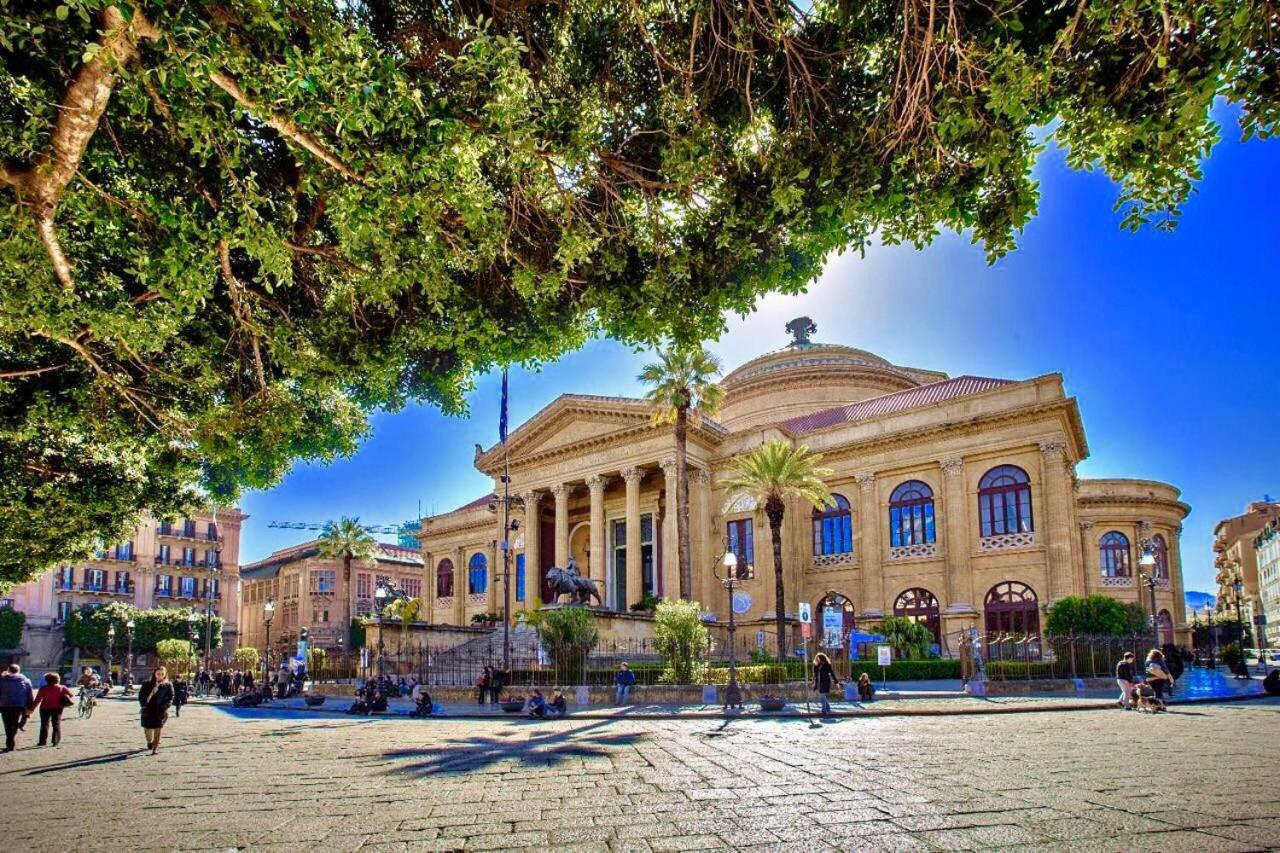 La Terrazza Di Massimo Lägenhet Palermo Exteriör bild